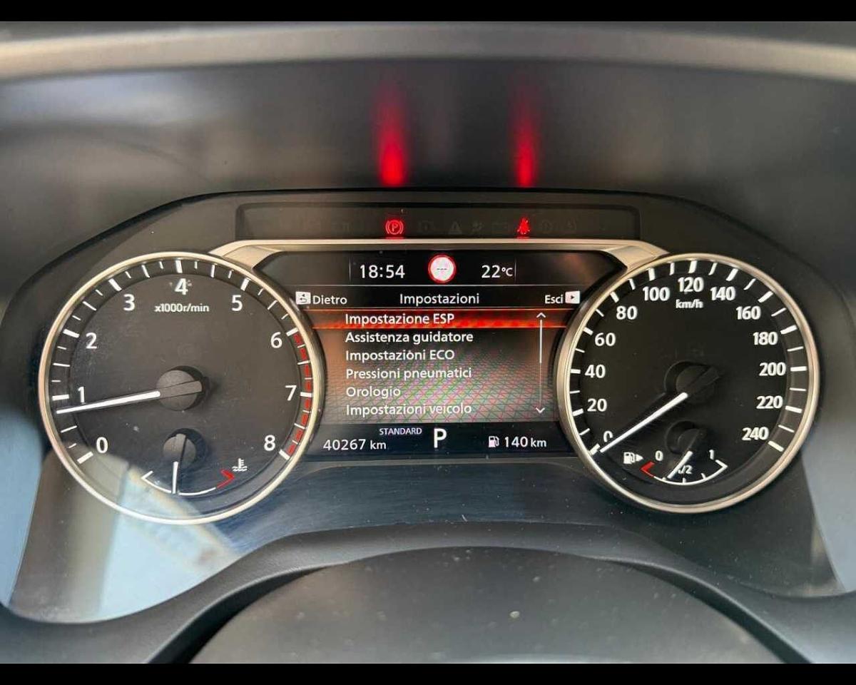 Nissan Nissan Qashqai usata, con fari fendinebbia