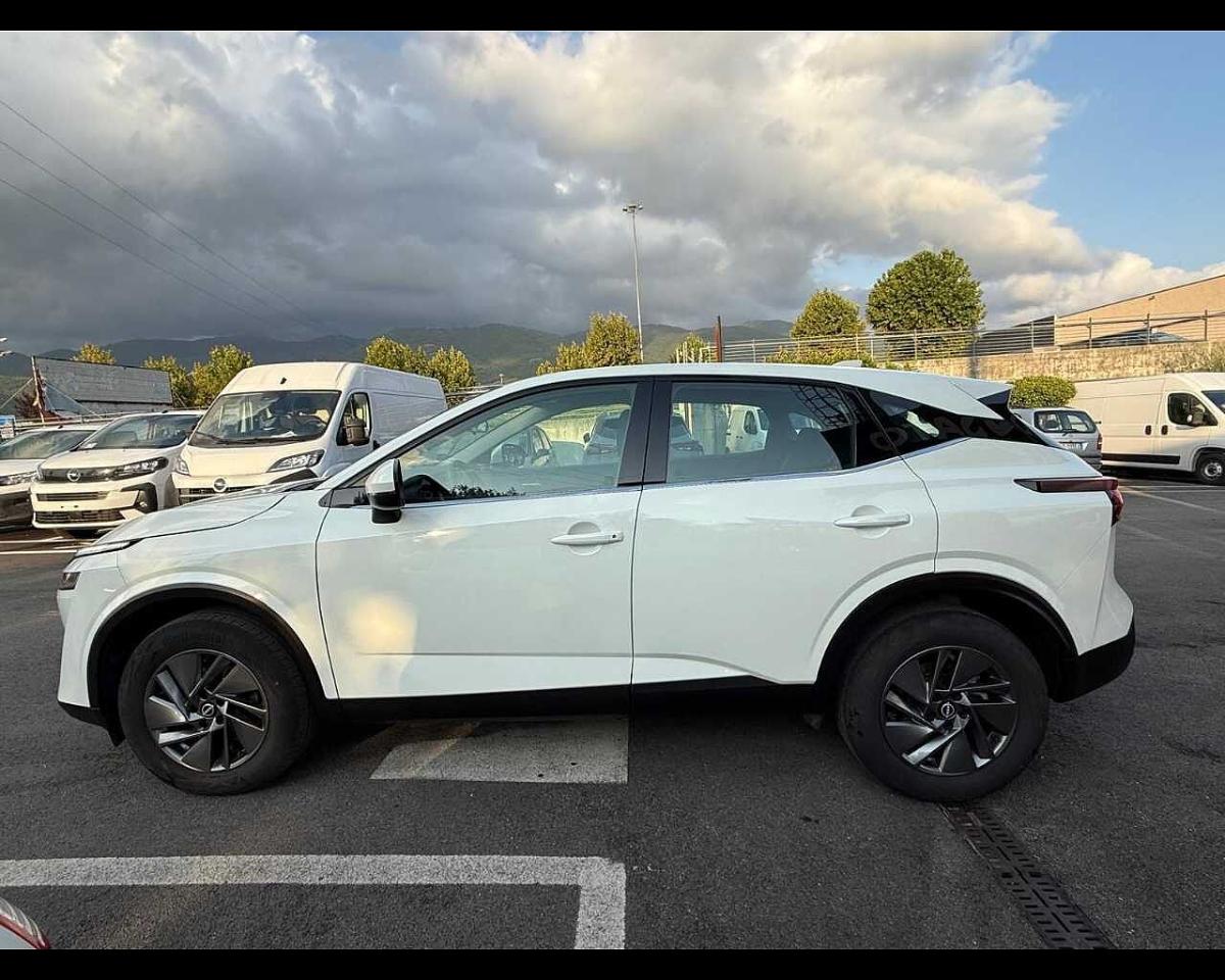 Nissan Nissan Qashqai usata, con luci diurne a led
