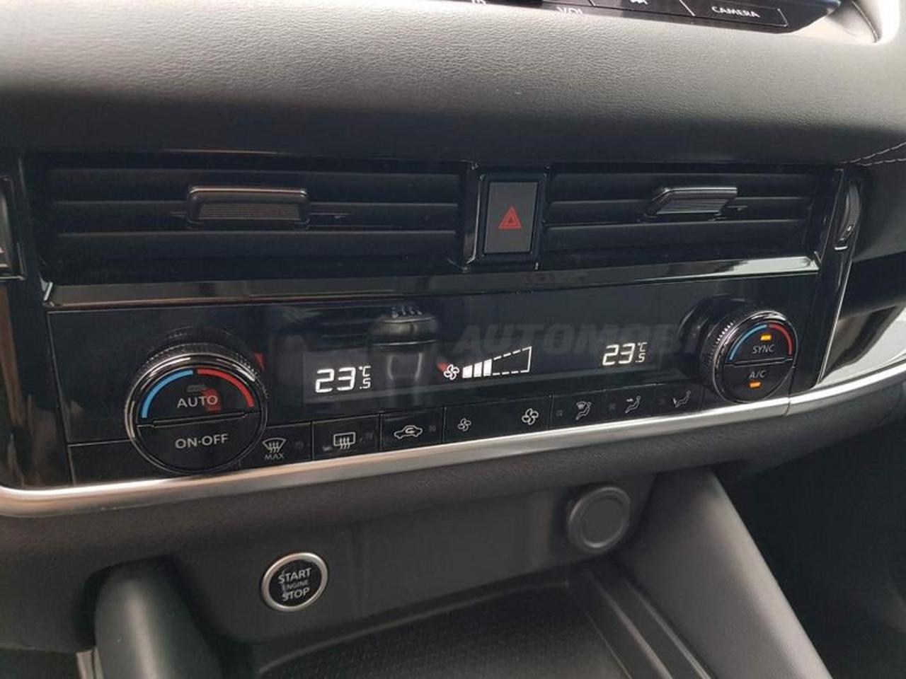 Nissan Nissan Qashqai usata, con alzacristalli elettrici