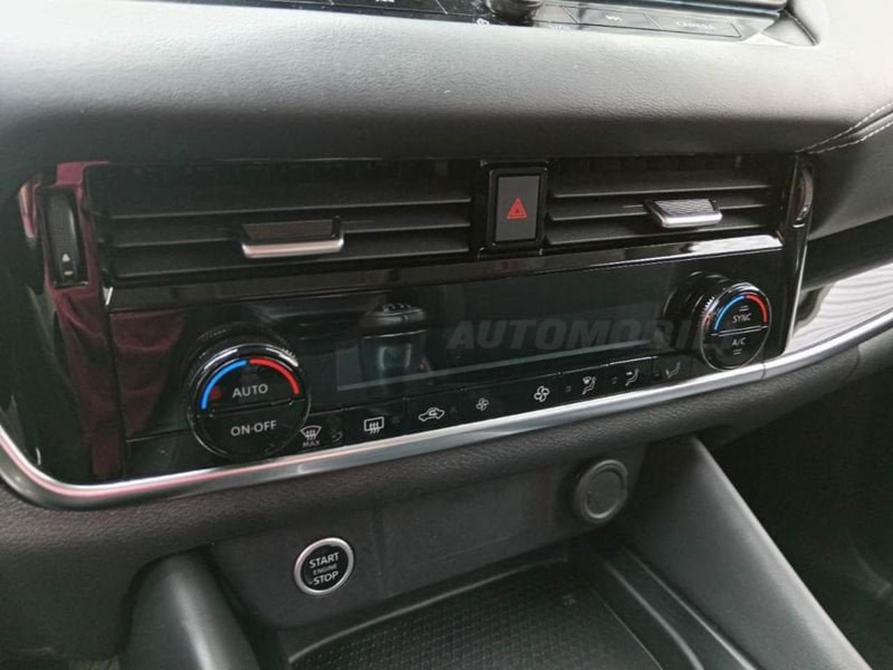 Nissan Nissan Qashqai usata, con alzacristalli elettrici