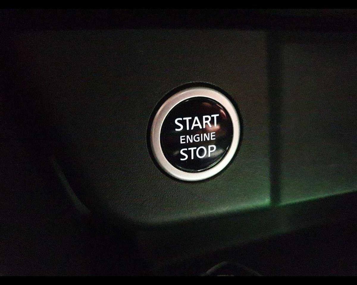 Nissan Nissan Qashqai usata 12