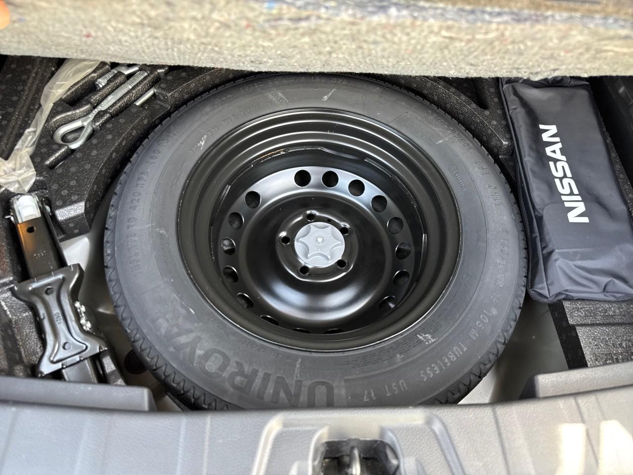 Nissan Nissan Qashqai usata, con alzacristalli elettrici anteriori e posteriori , numero ad impulso 2