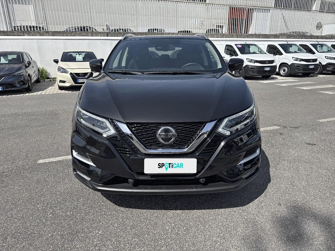 Nissan Nissan Qashqai usata, con assistenza al parcheggio posteriore e con monitor