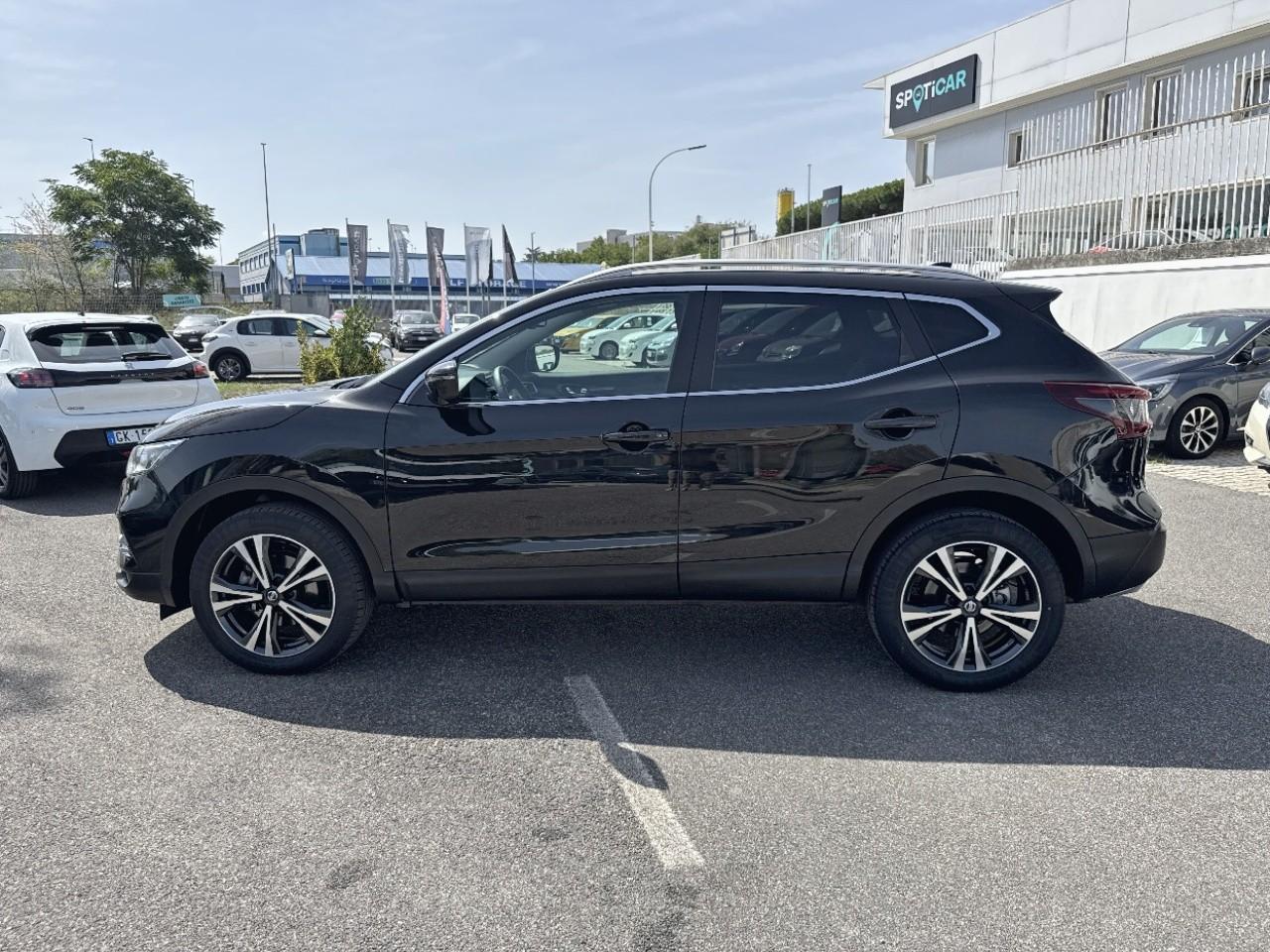 Nissan Nissan Qashqai usata, con bracciolo anteriore