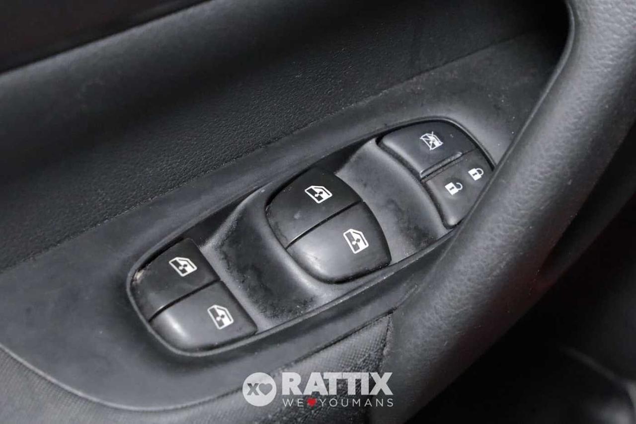 Nissan Nissan Qashqai usata 12