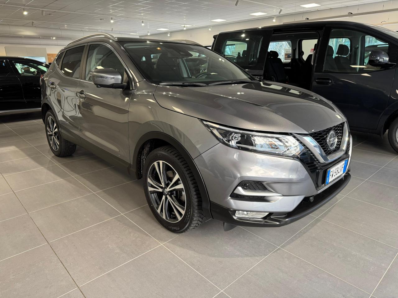 nissan qashqai qashqai ii 2017 1.3 dig-t n-connecta 140cv usata