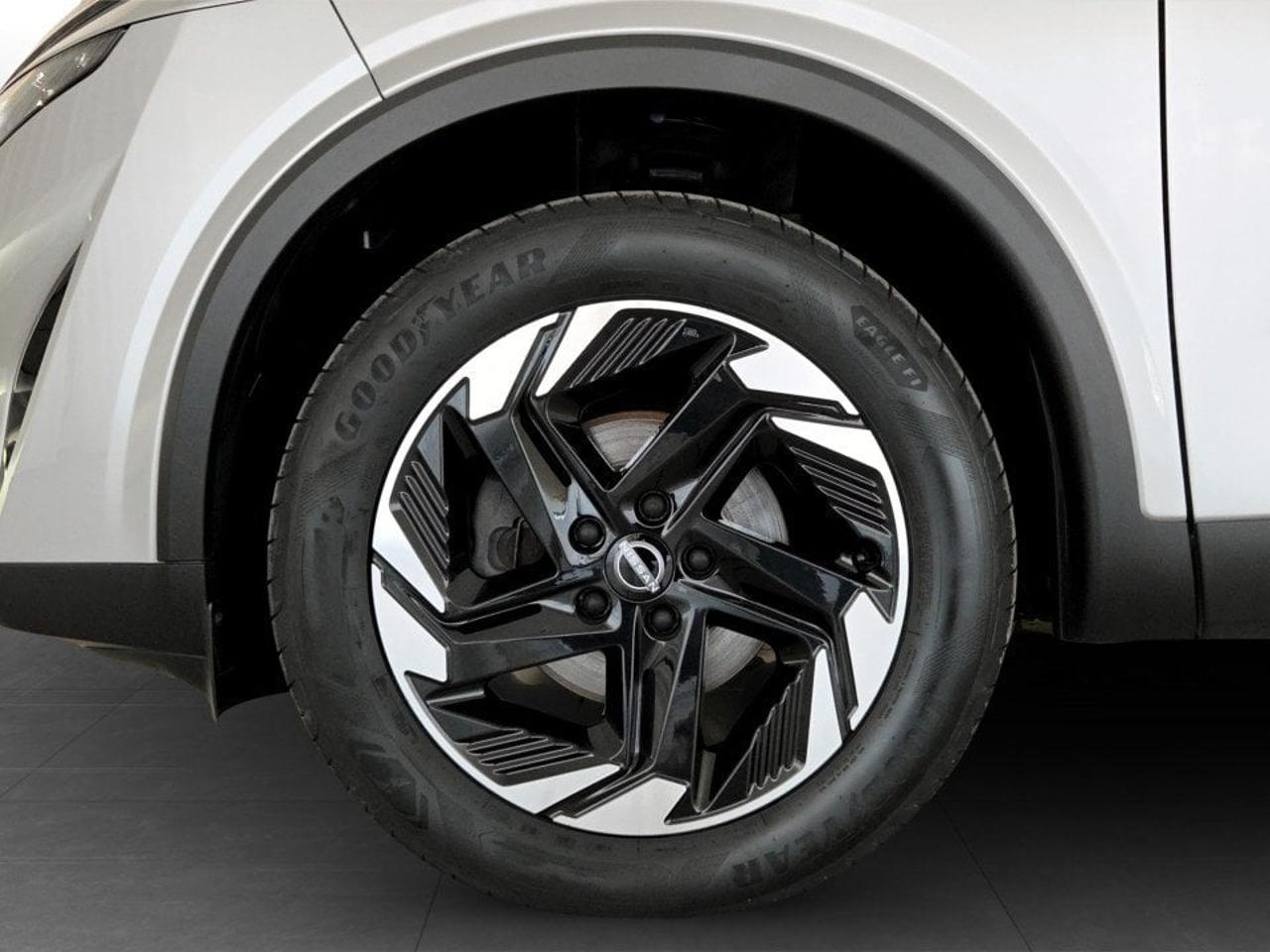 Nissan Nissan Qashqai usata 12