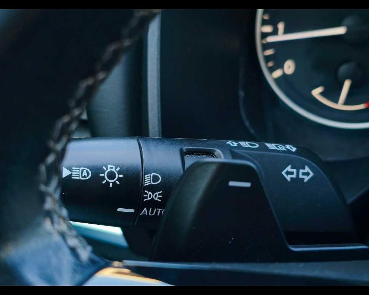 Nissan Nissan Qashqai usata 12