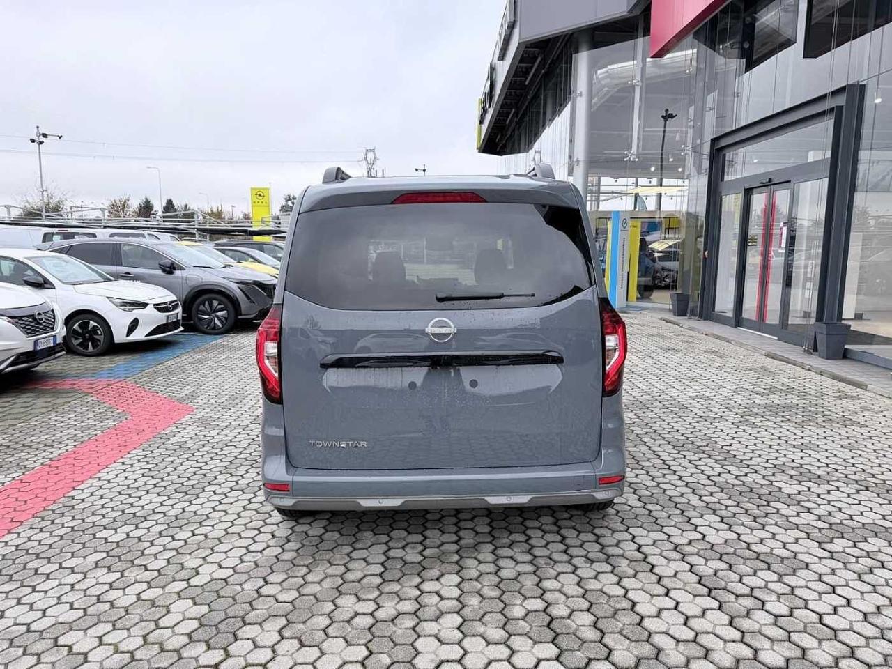 Nissan Nissan Townstar usata 24