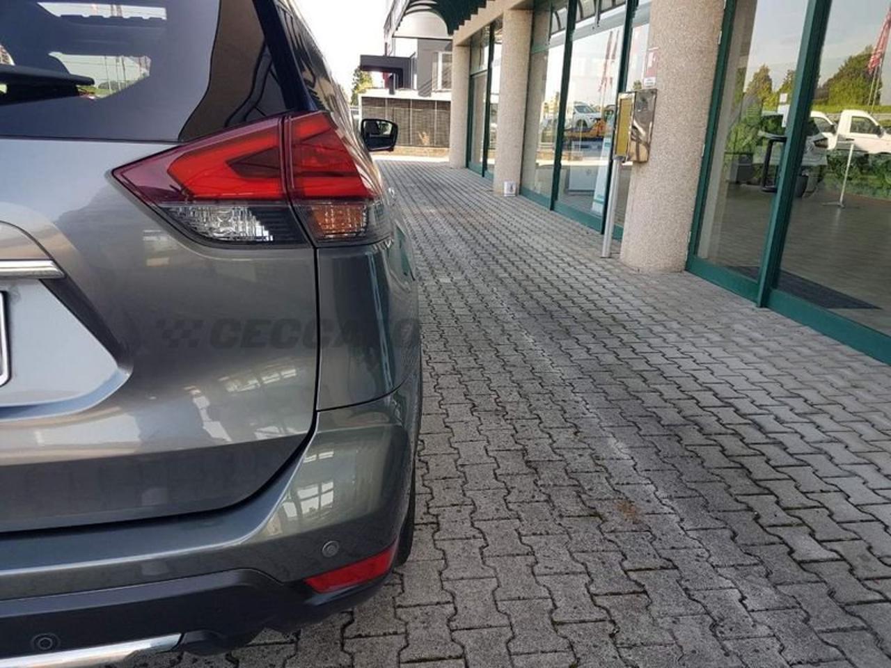 Nissan Nissan X-Trail usata, con luci diurne