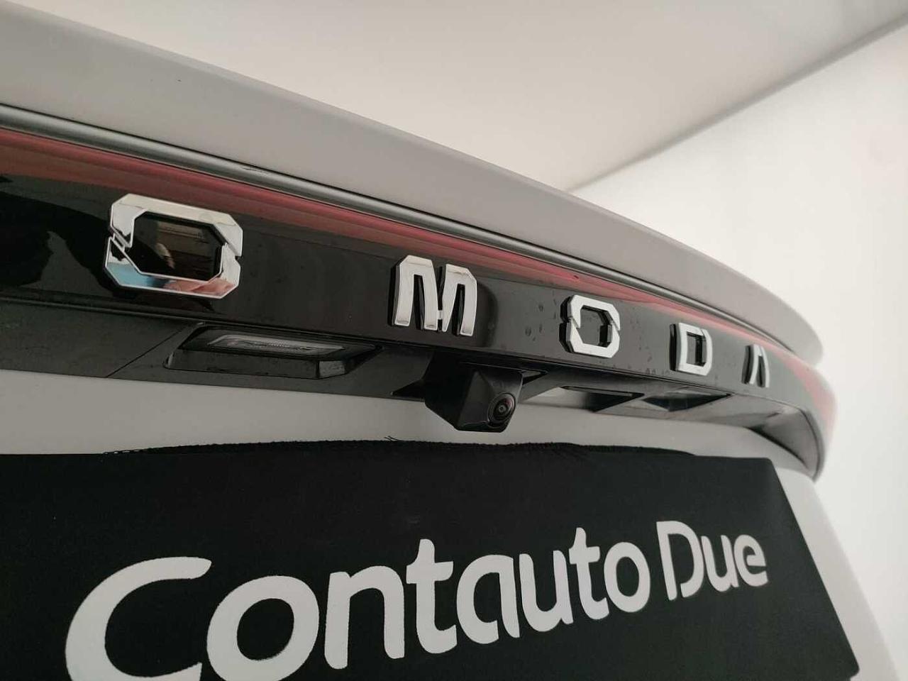 Omoda Omoda C5 usata, con 2 prese da 12V (abitacolo anteriore e bagagliaio)
