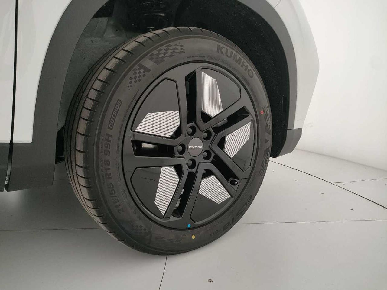 Omoda Omoda C5 usata, con 7 marce