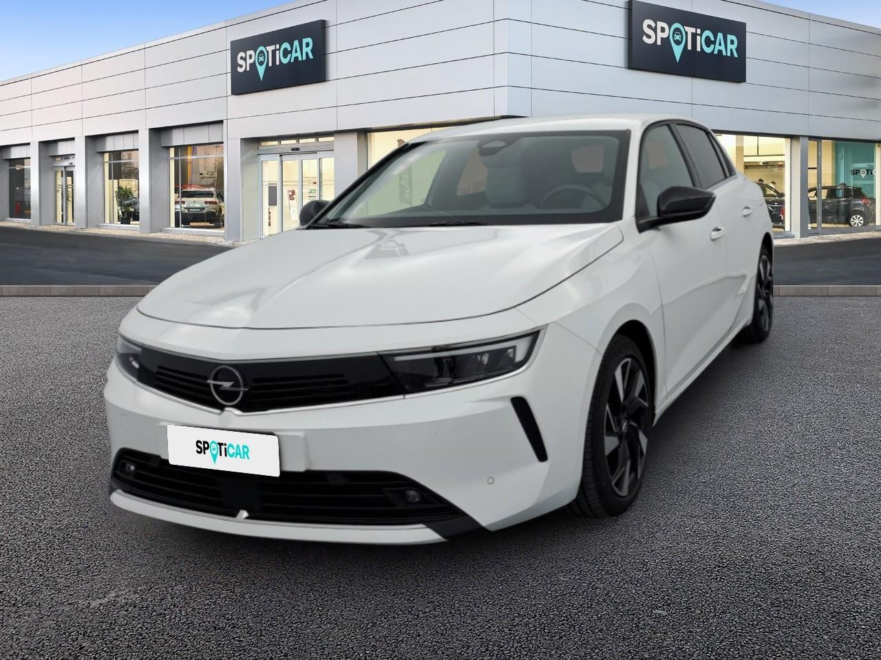 opel astra astra st 1.6 180cv hybrid business elegan. at8 usata