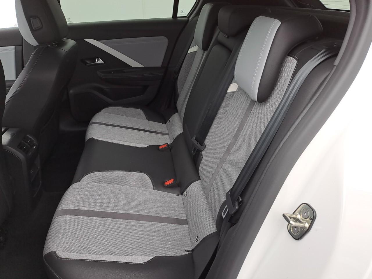 Opel Opel Astra usata, con Climatizzatore