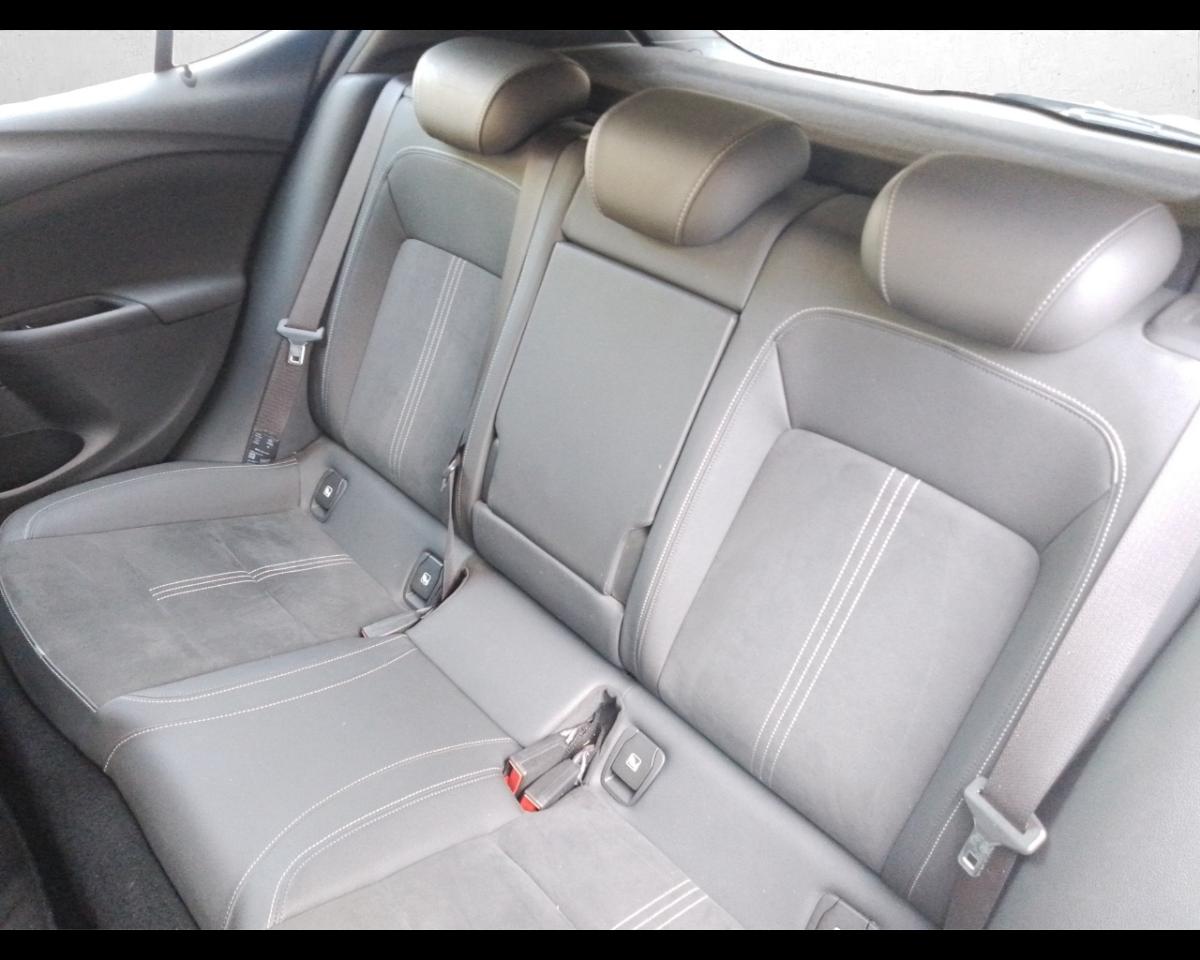 Opel Opel Astra usata, con autoradio
