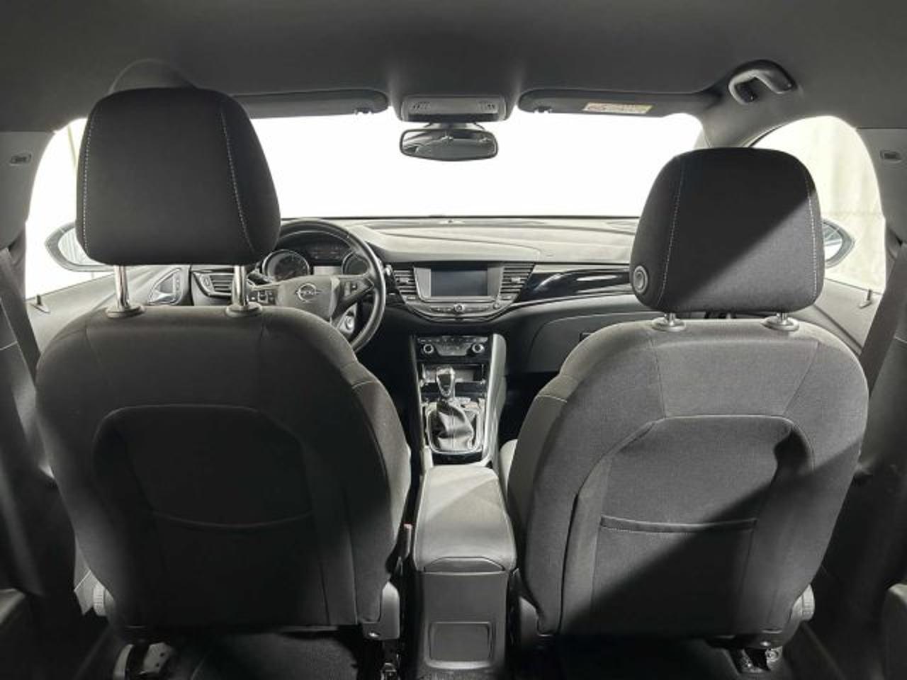 Opel Opel Astra usata, con navigatore