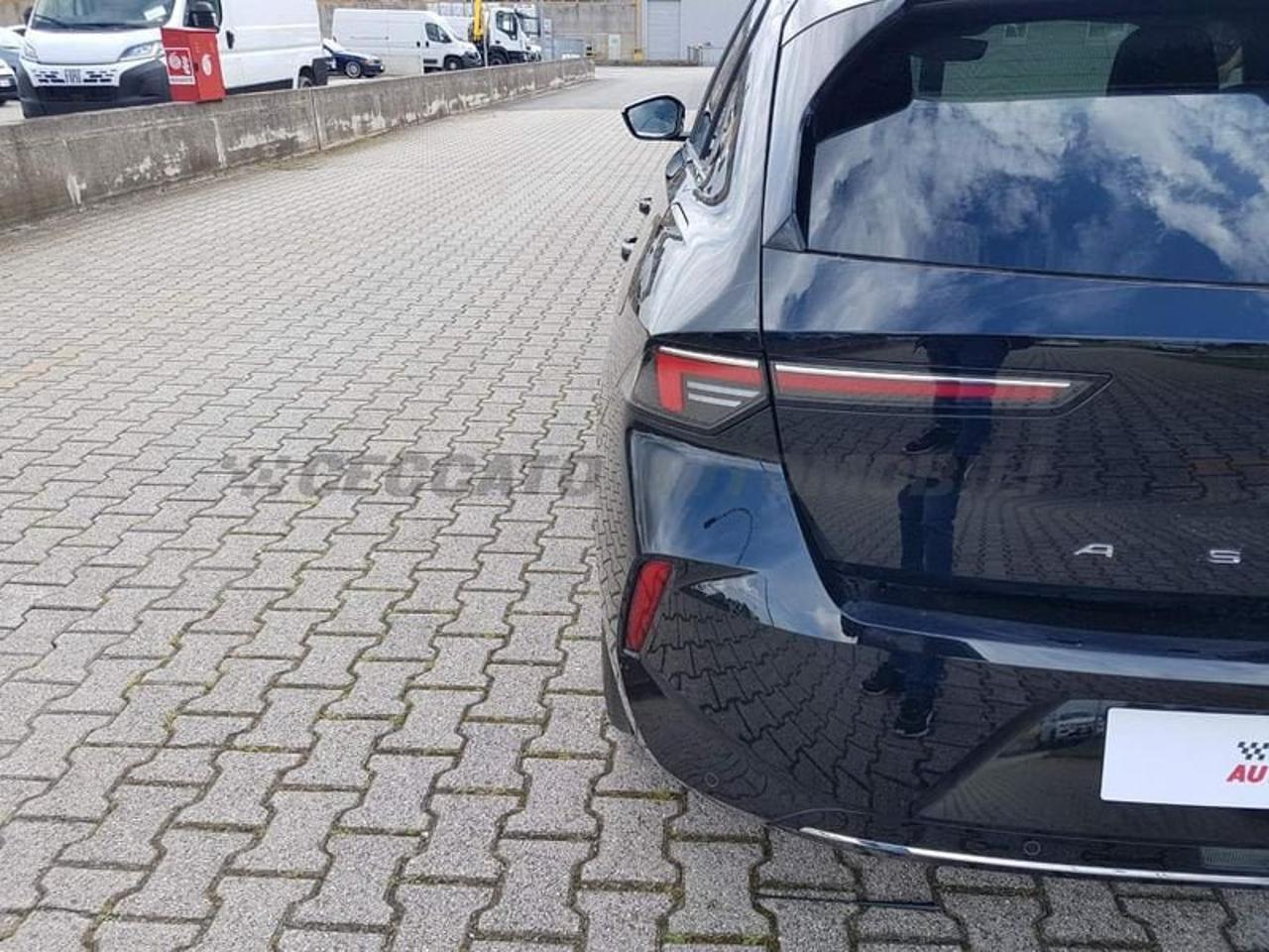 Opel Opel Astra usata, con airbag