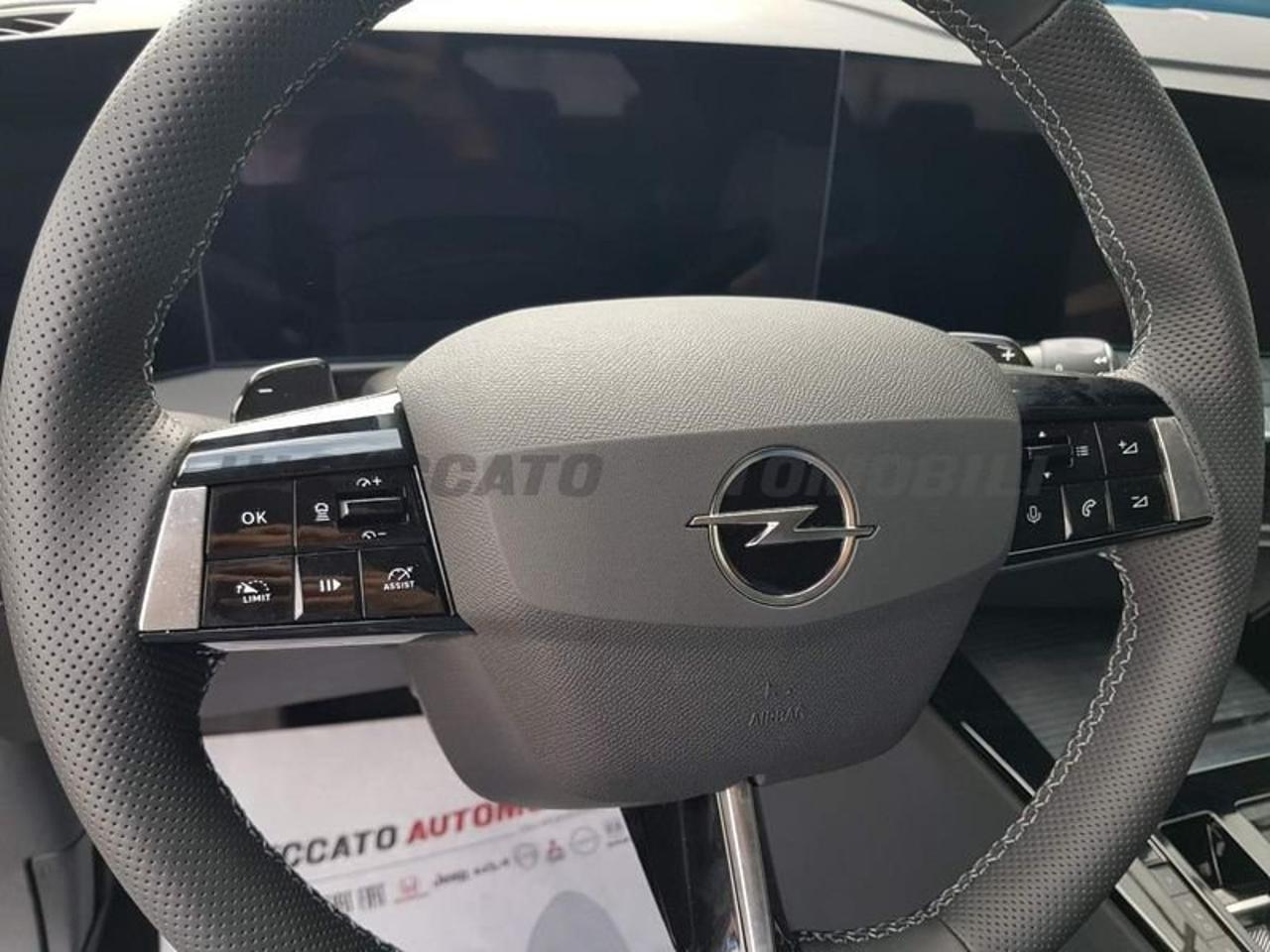 Opel Opel Astra usata, con navigatore