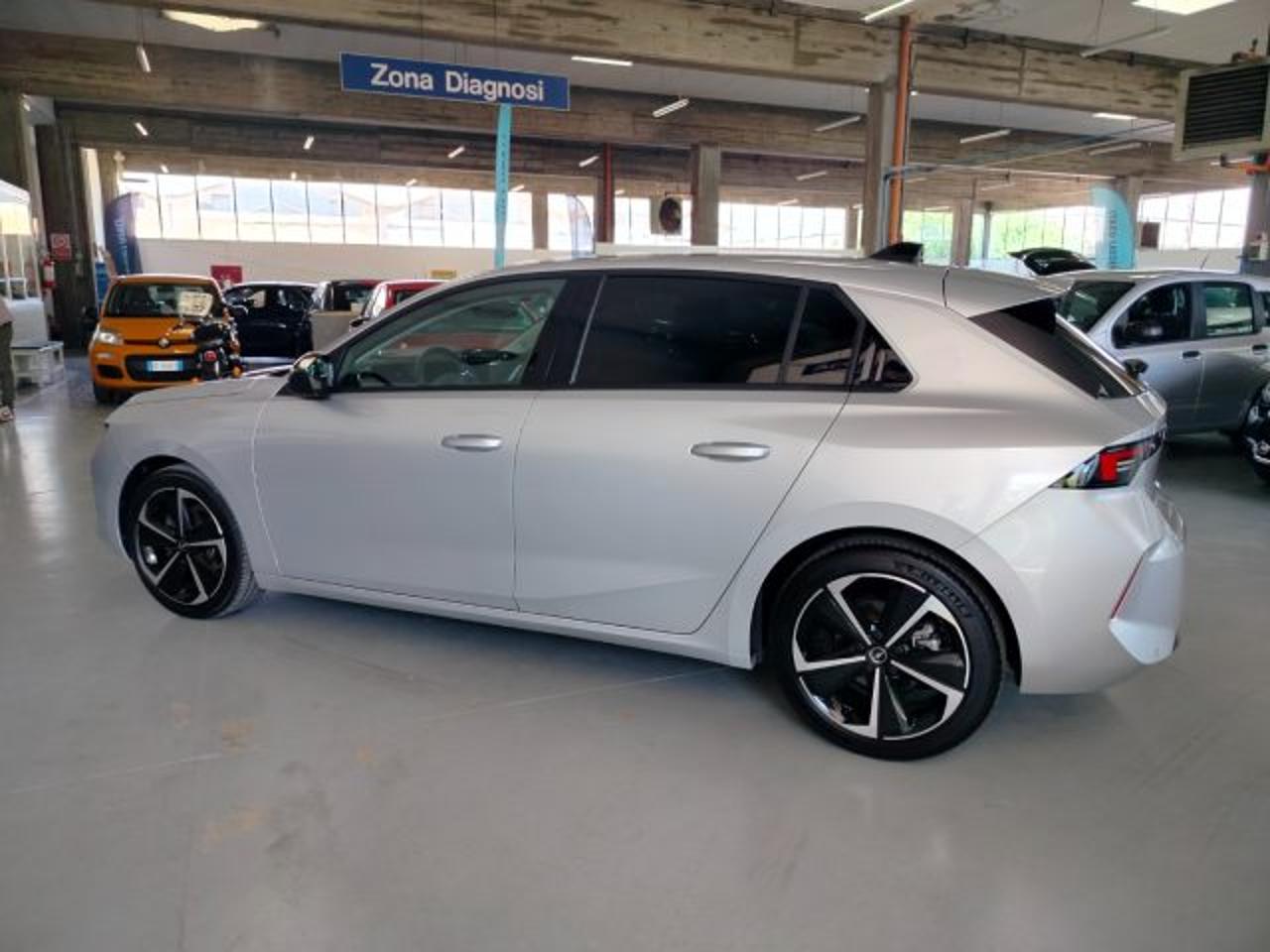 Opel Opel Astra usata, con chiusura centralizzata