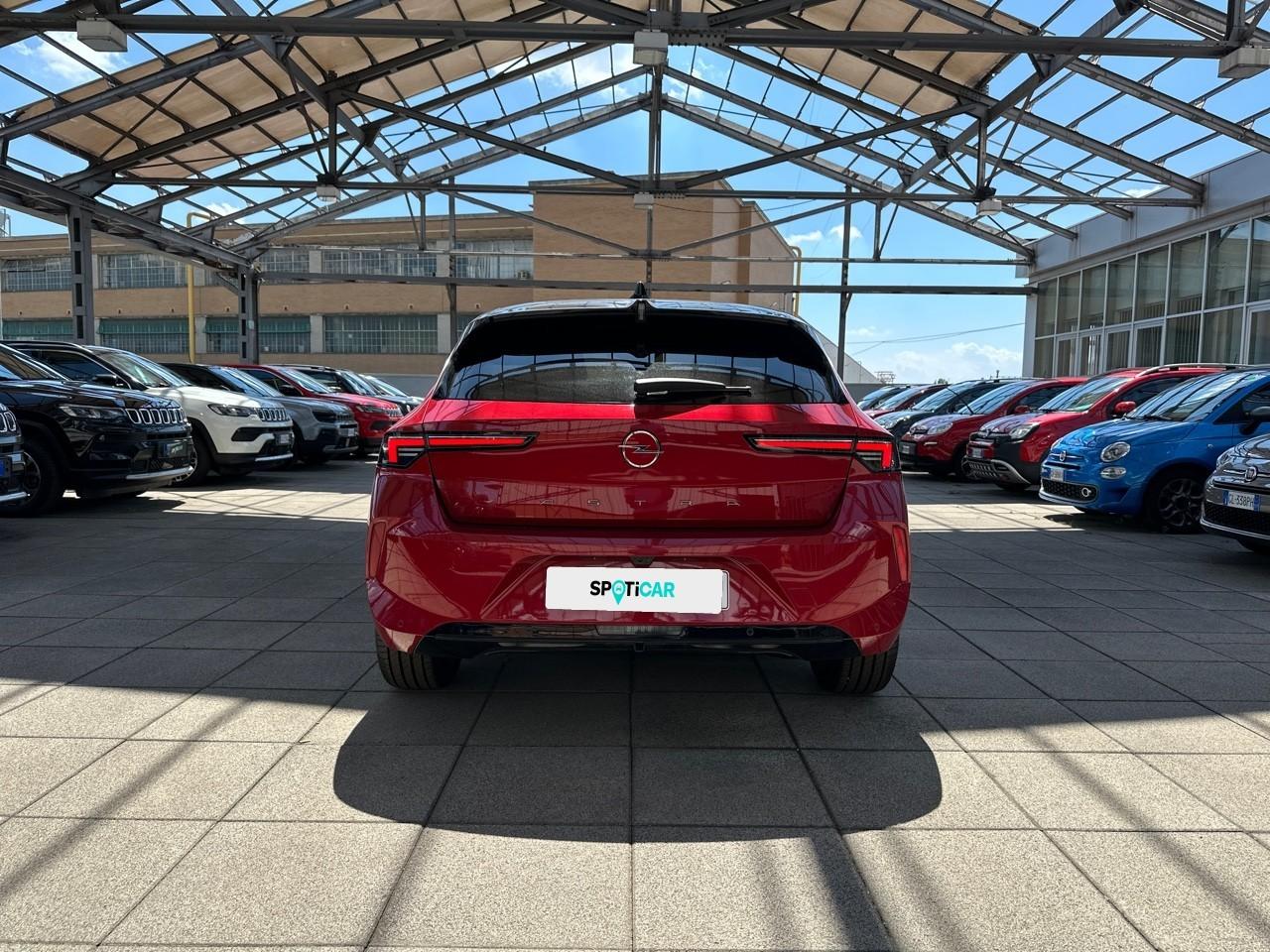 Opel Opel Astra usata, con chiamata di emergenza