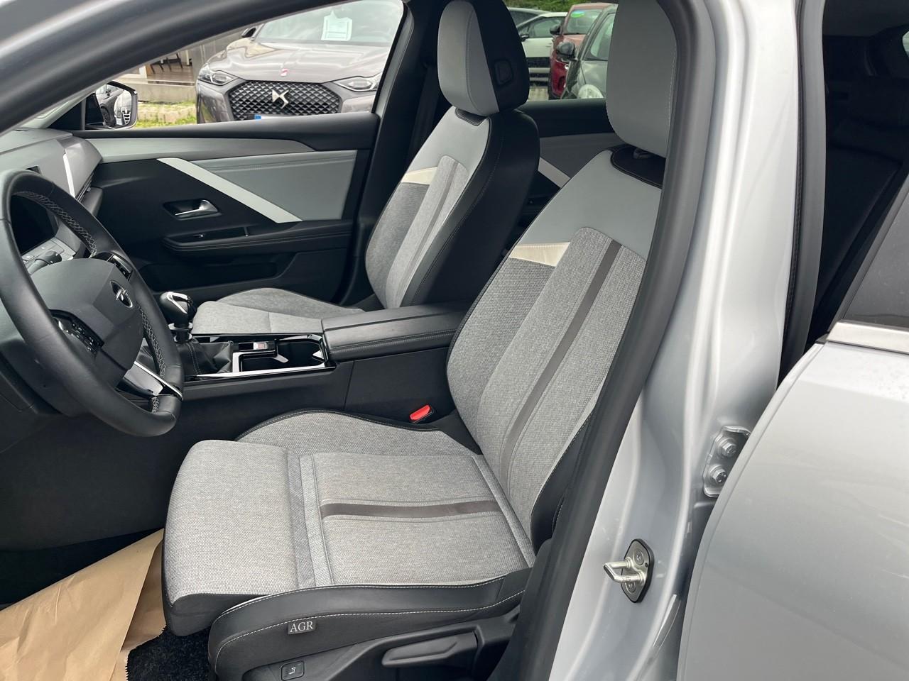 Opel Opel Astra usata, con climatizzatore a controllo automatico