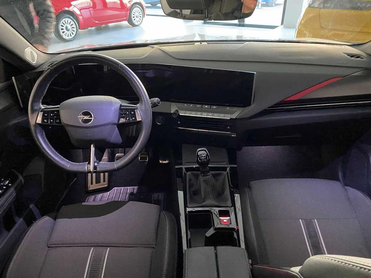 Opel Opel Astra usata, con vetri elettrici