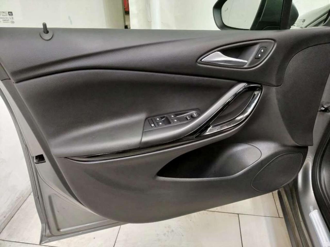 Opel Opel Astra usata, con Portapacchi