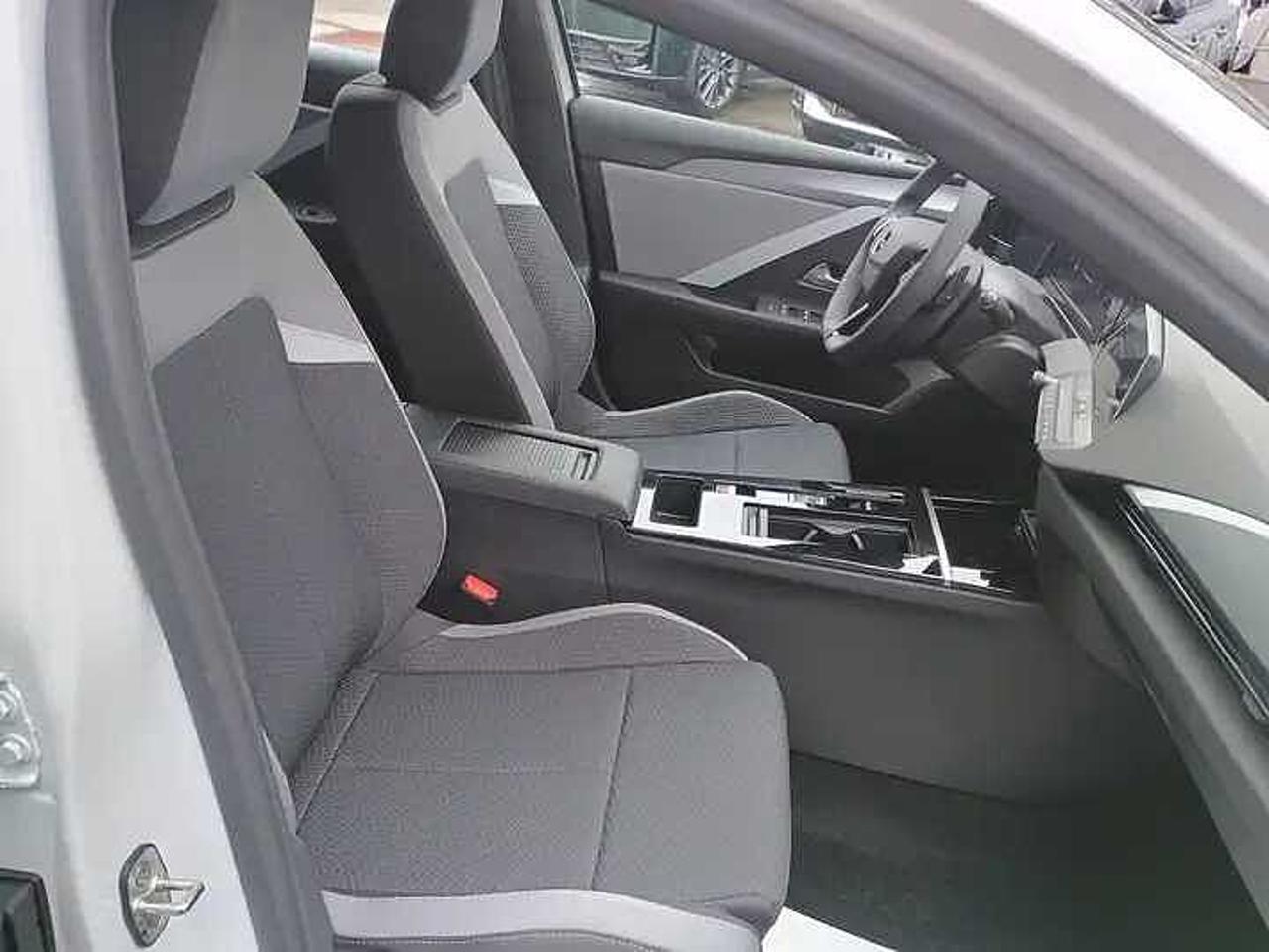 Opel Opel Astra usata, con GPS