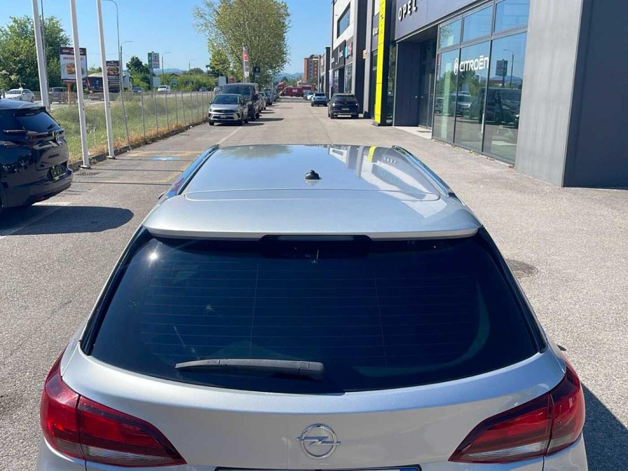 Opel Opel Astra usata, con GPS