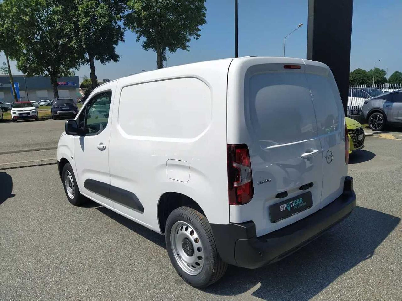 Opel Opel Combo usata, con assistente di corsia