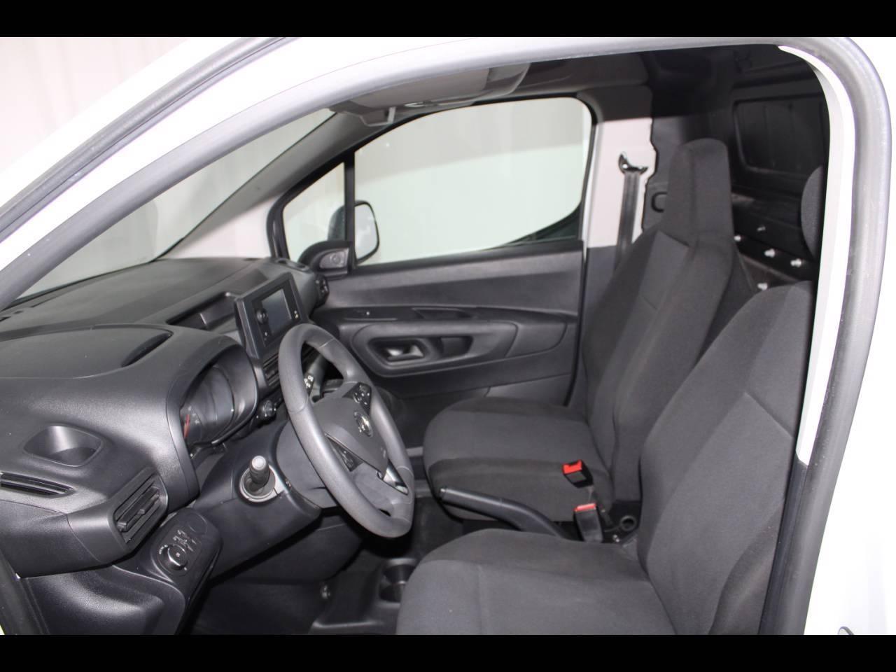 Opel Opel Combo usata, con climatizzatore