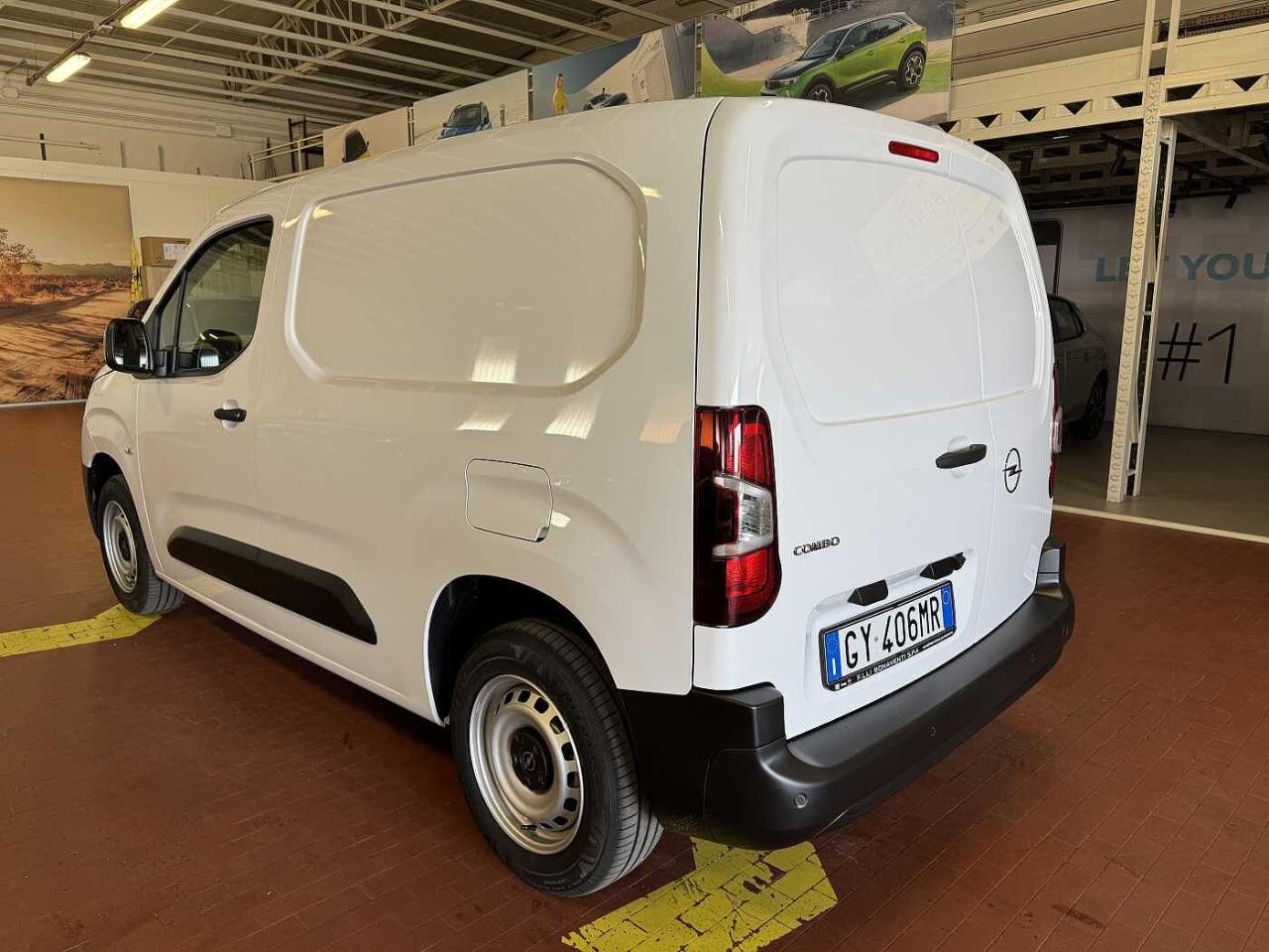 Opel Opel Combo usata, con airbag conducente e passeggero