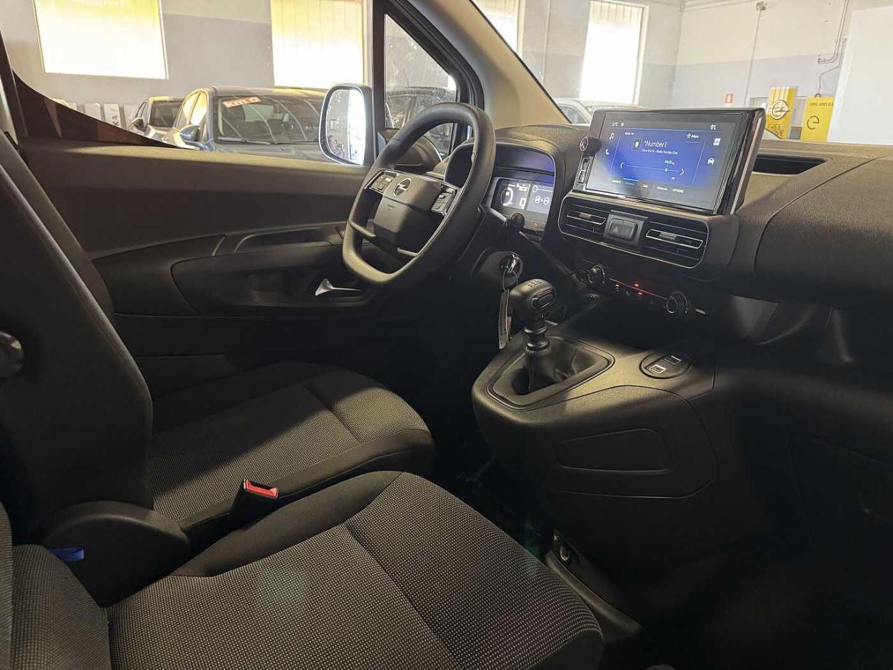 Opel Opel Combo usata, con barre porta tutto