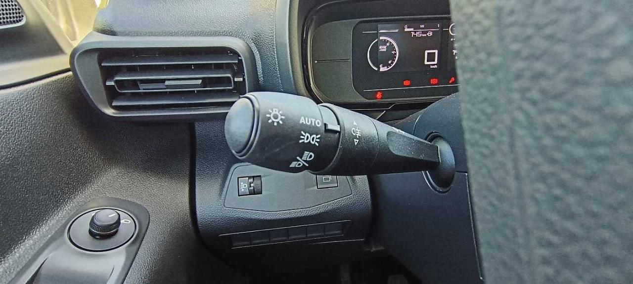 Opel Opel Combo usata 12