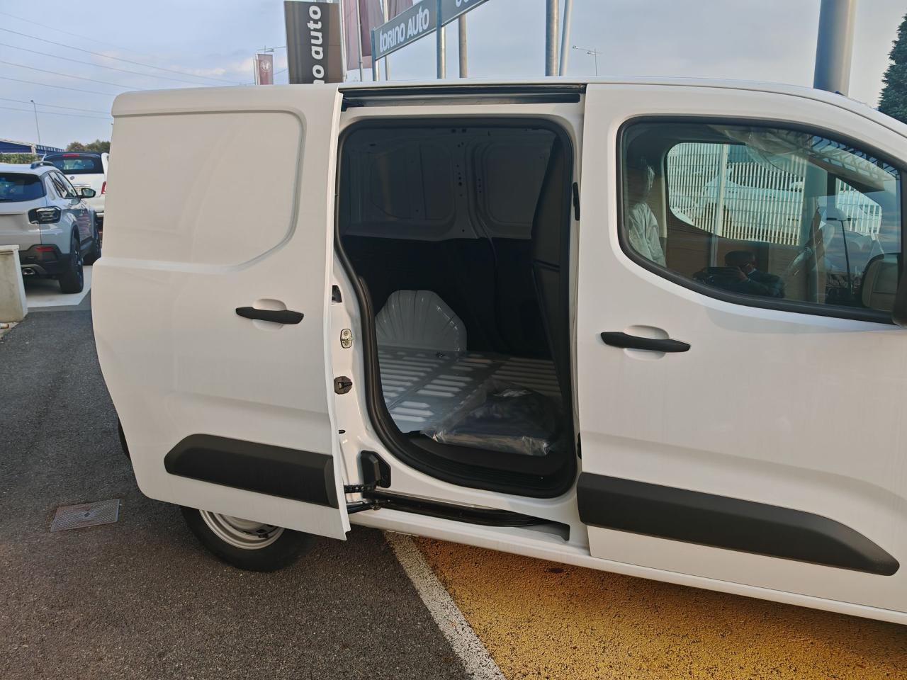Opel Opel Combo usata, con airbag