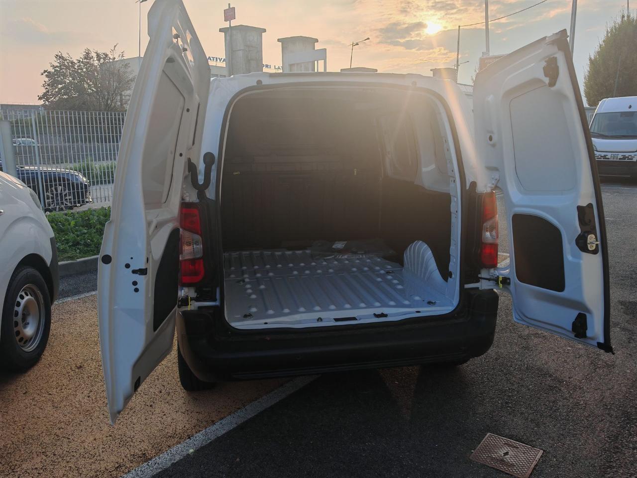 Opel Opel Combo usata 20