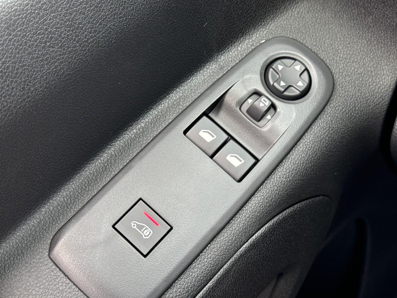 Opel Opel Combo usata 12