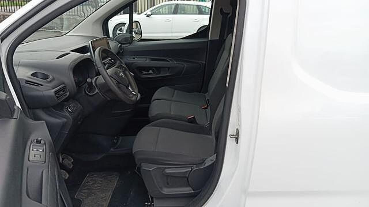 Opel Opel Combo usata 24