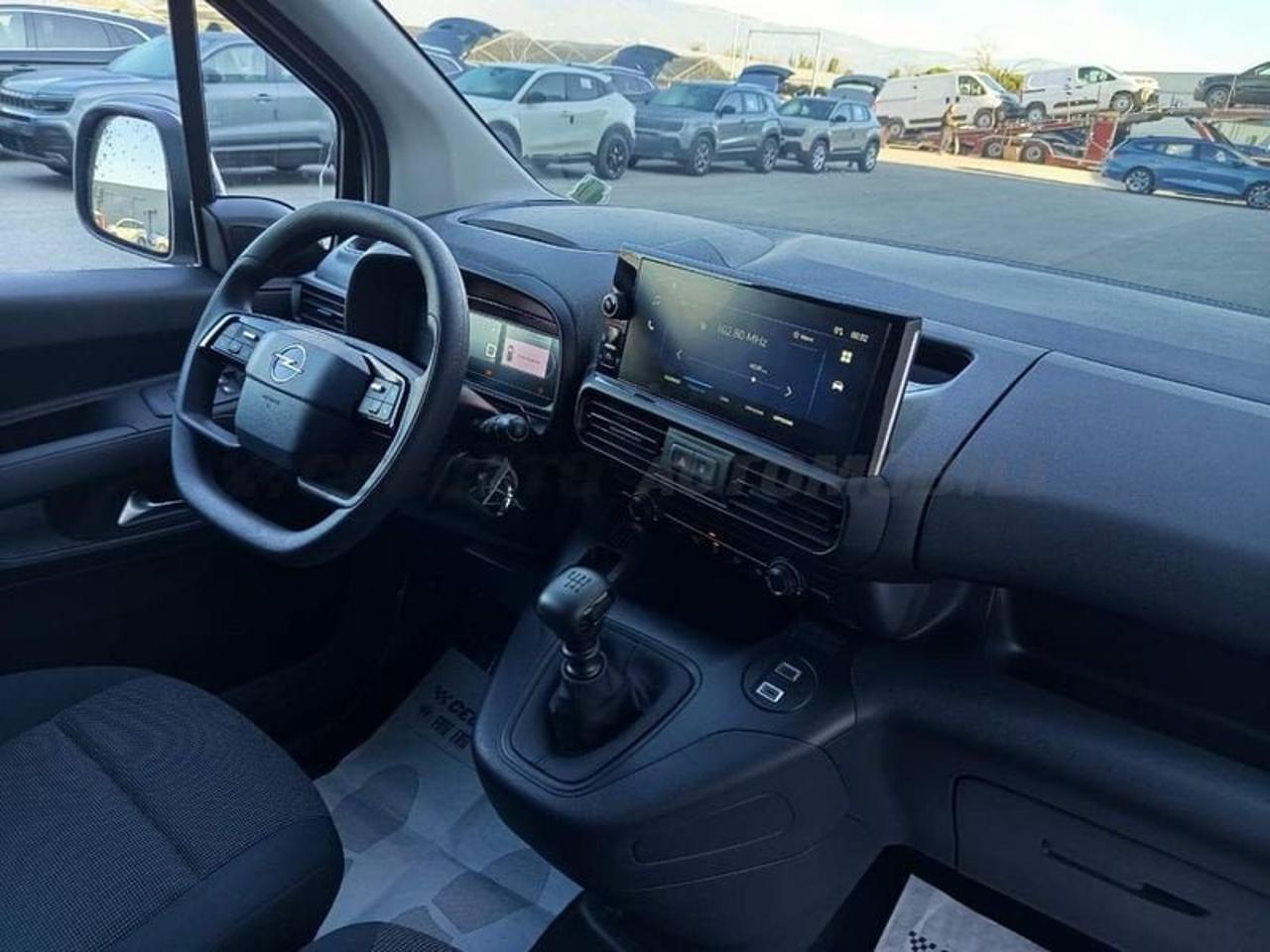 Opel Opel Combo usata 21