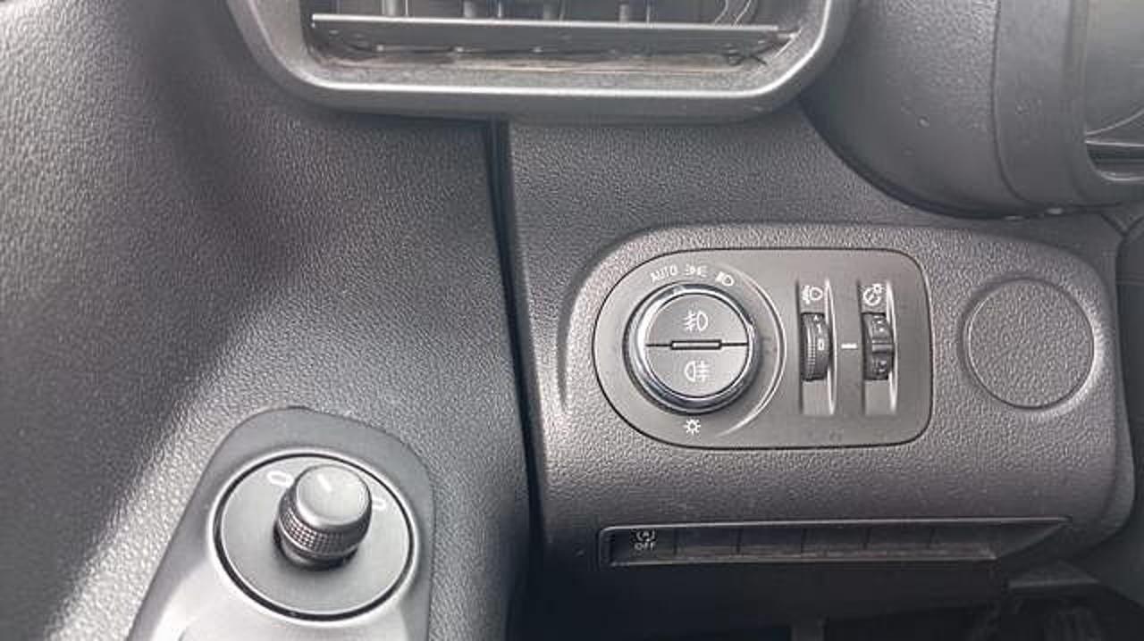 Opel Opel Combo usata 12