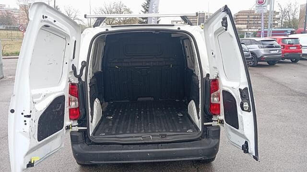 Opel Opel Combo usata 21