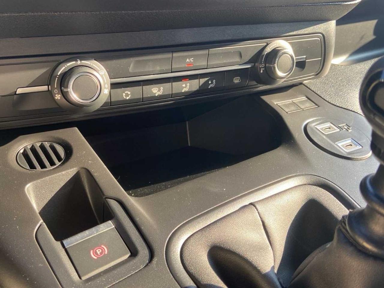 Opel Opel Combo usata 14