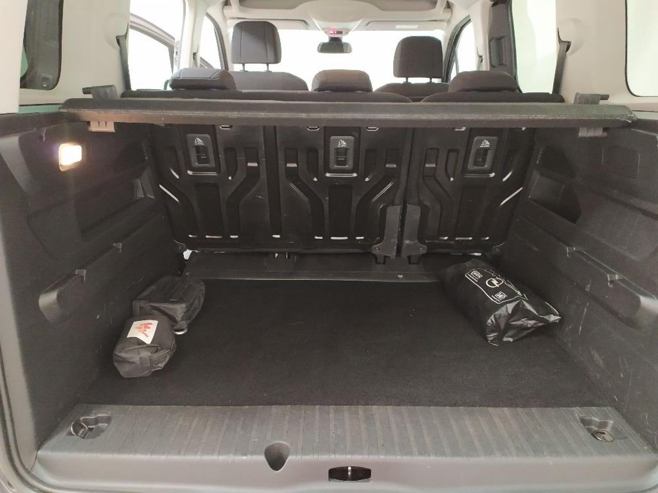 Opel Opel Combo usata 8