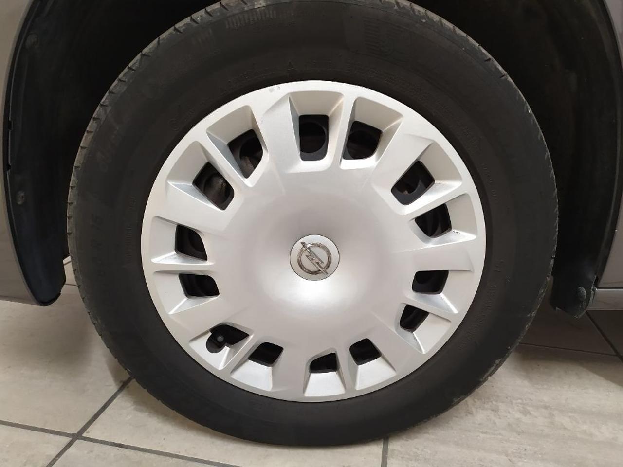 Opel Opel Combo usata 9