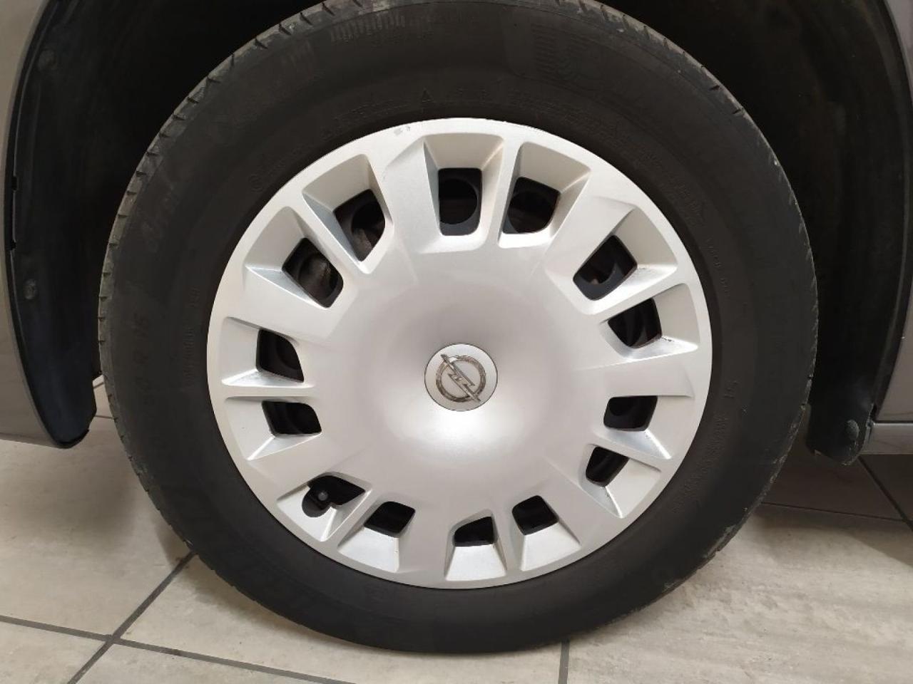 Opel Opel Combo usata 10