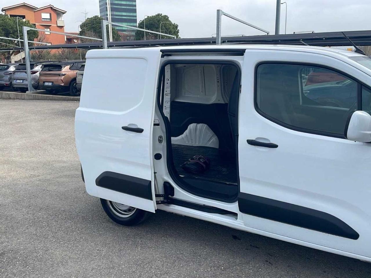 Opel Opel Combo usata 8