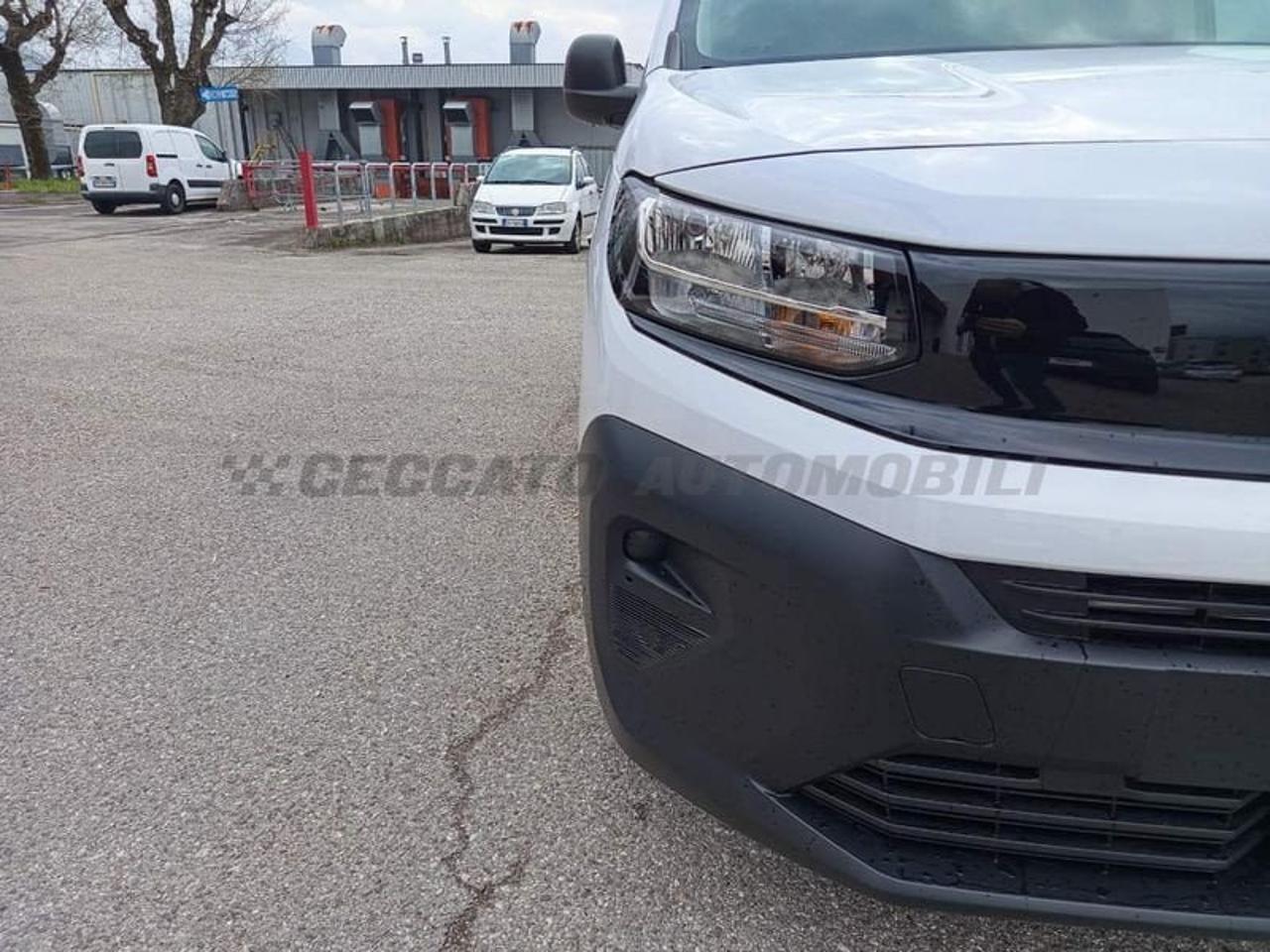 Opel Opel Combo usata 9
