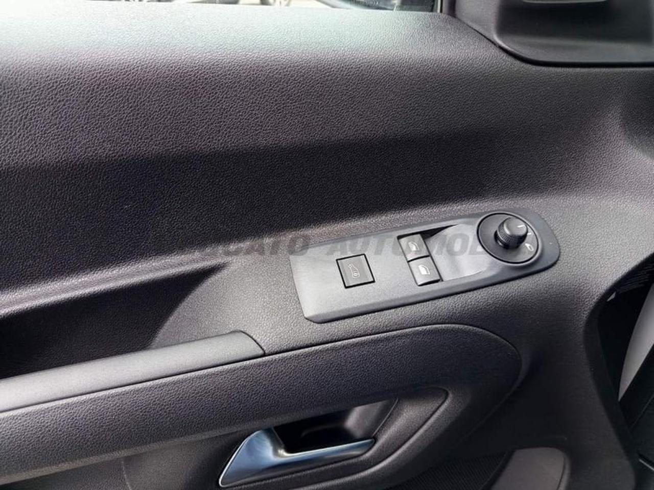 Opel Opel Combo usata 4