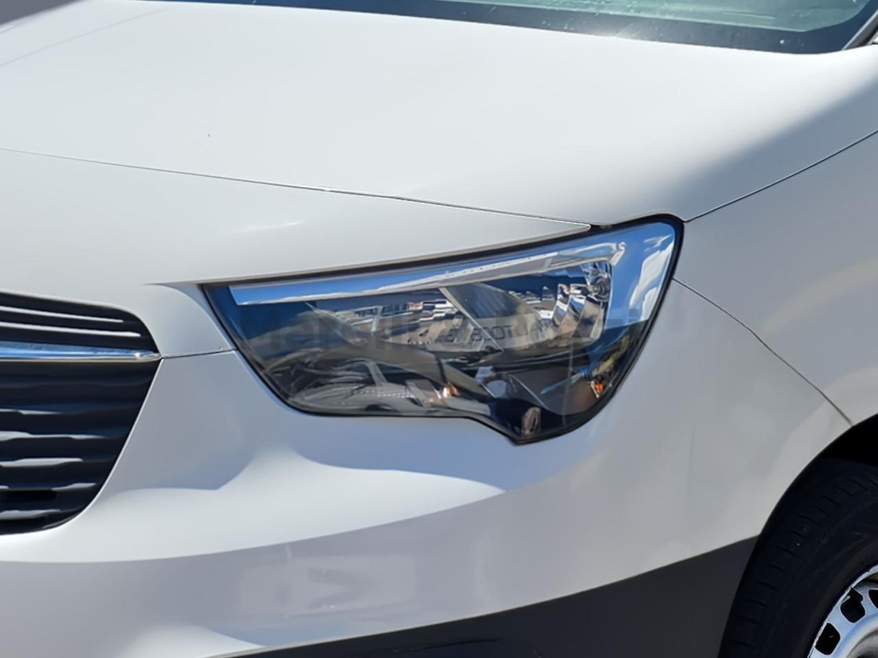 Opel Opel Combo usata 16
