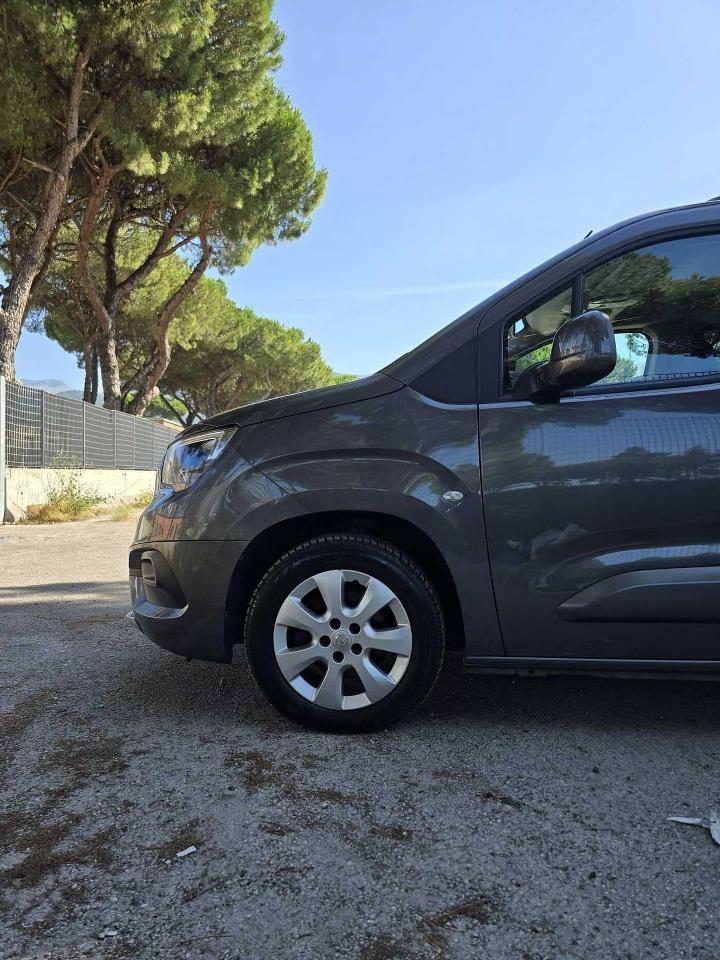 Opel Opel Combo usata 15